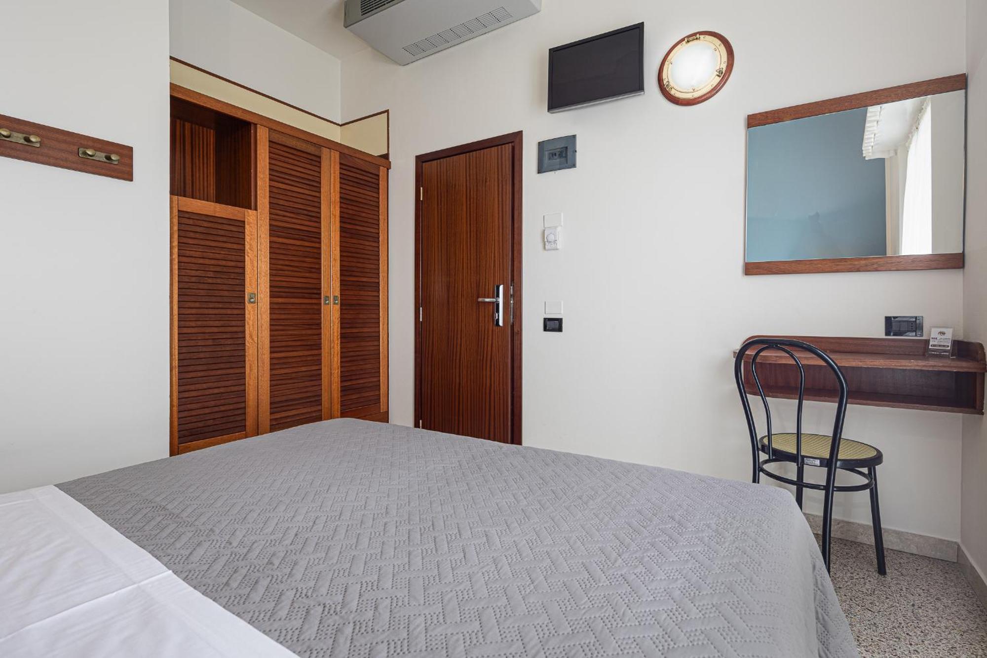 Hotel Avana Riccione Exterior foto
